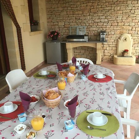 Chez Bernadette Et Victor Bed & Breakfast Vitrac  Exterior photo